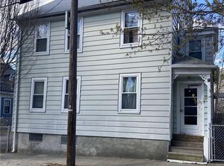 37 Church St, Warren, RI 02885