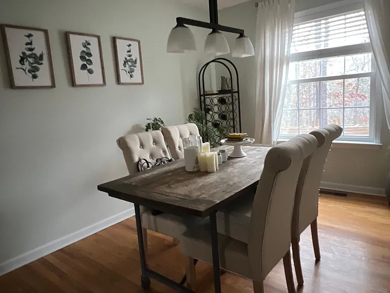 3911 Englewood Ct — Photo 6