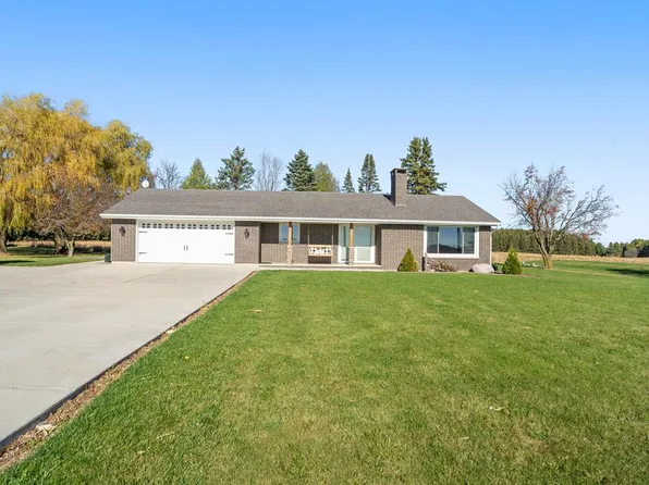 E4220 Nuclear Rd, Kewaunee, WI 54216