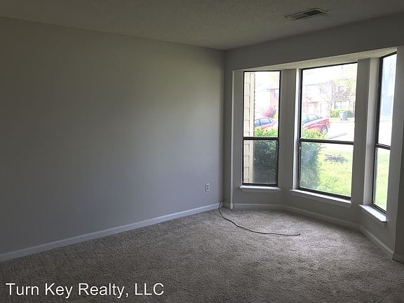 2nd image of 5551 Saint James St