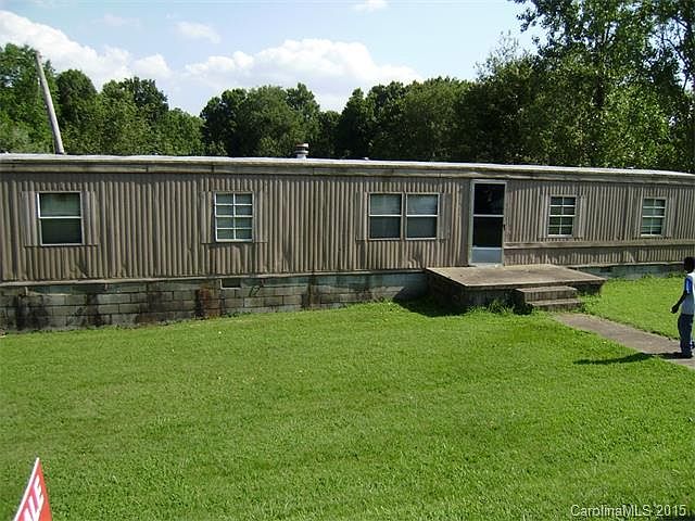 2nd image of 237 McAllister Rd