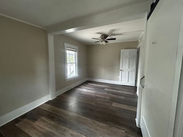 24 Rickard St #26