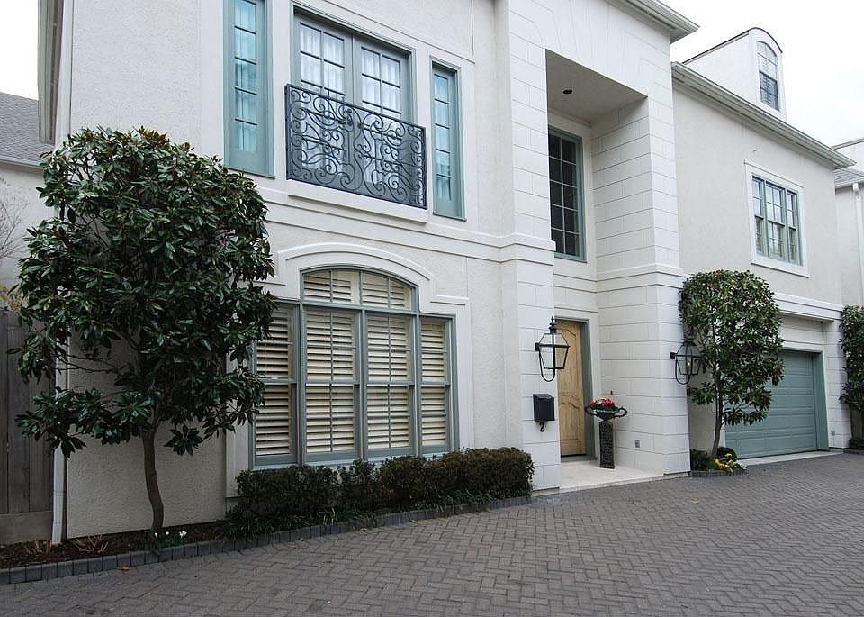 2nd image of 21 N Wynden Dr APT 2