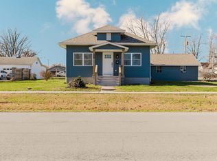 1012 N Logan St, Marion, IL 62959