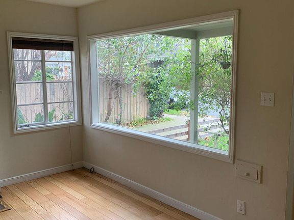 3rd image of 1010 Paloma Ave