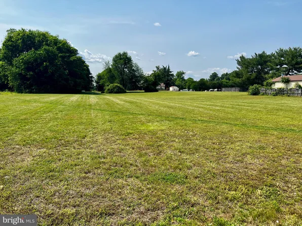 Main St, Pt Royal, VA 22535