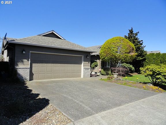 3rd image of 20209 Canterwood Ct
