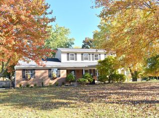 9948 Forestglen Dr, Cincinnati, OH 45242