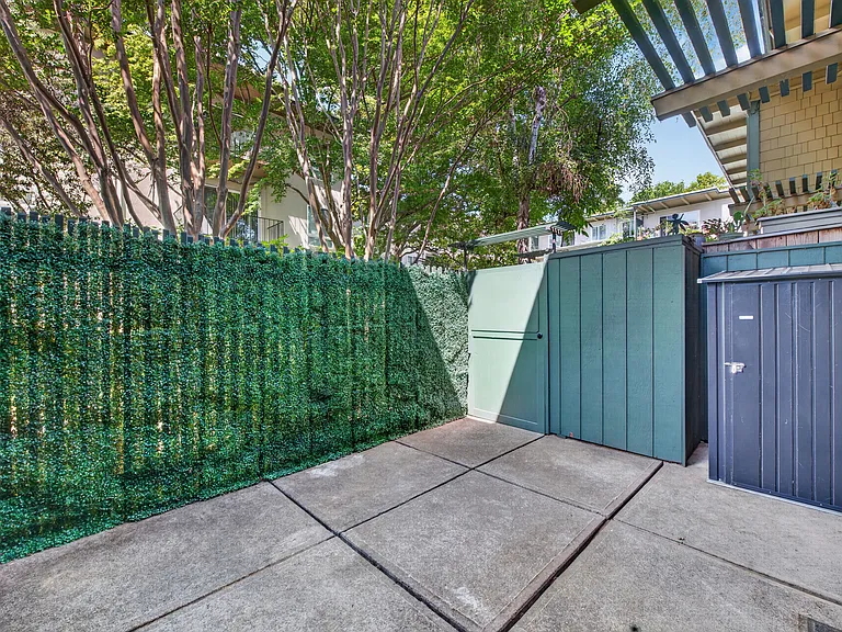 827 N Humboldt St — Photo 11