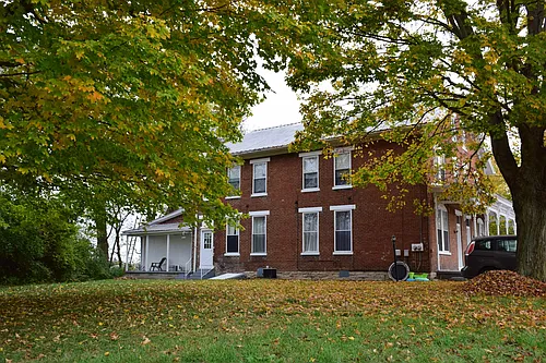 3073 Front St Photo 1
