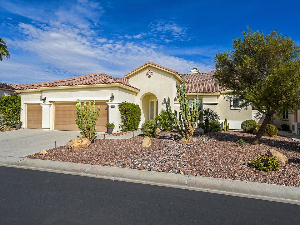 1st image of 80602 Camino San Lucas