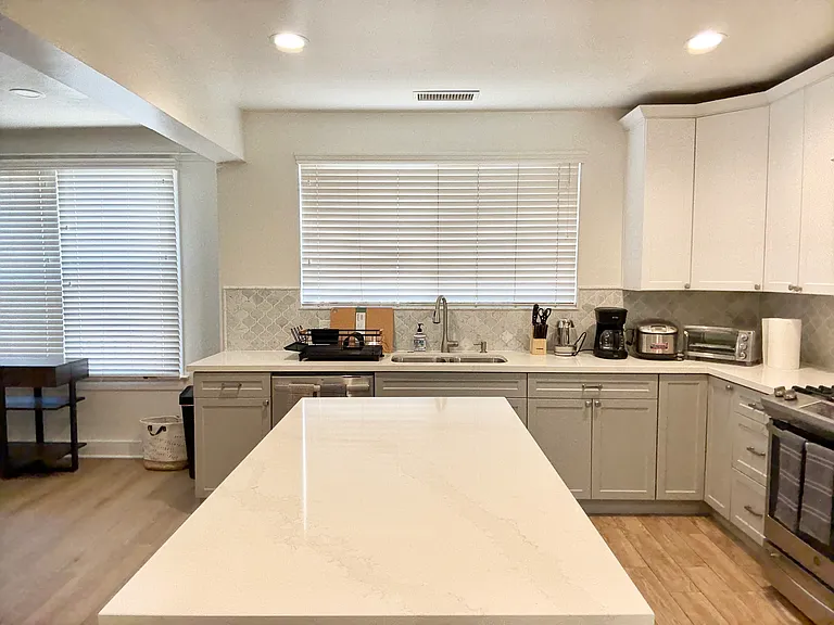 5116 Monte Vista St — Photo 10