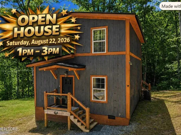 945 Green Bay Dr, Sevierville, TN 37876