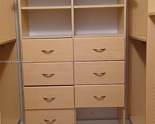3rd image of 1403 Presidio Dr #14033