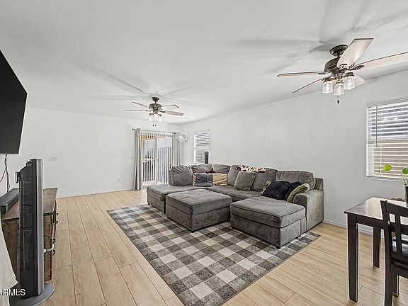3rd image of 1859 W STAGECOACH Street