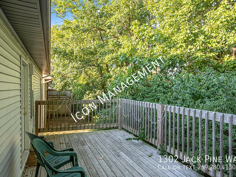 1302 Jack Pine Way — Photo 18
