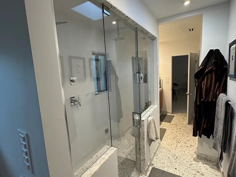 S Madrona Dr — Photo 9