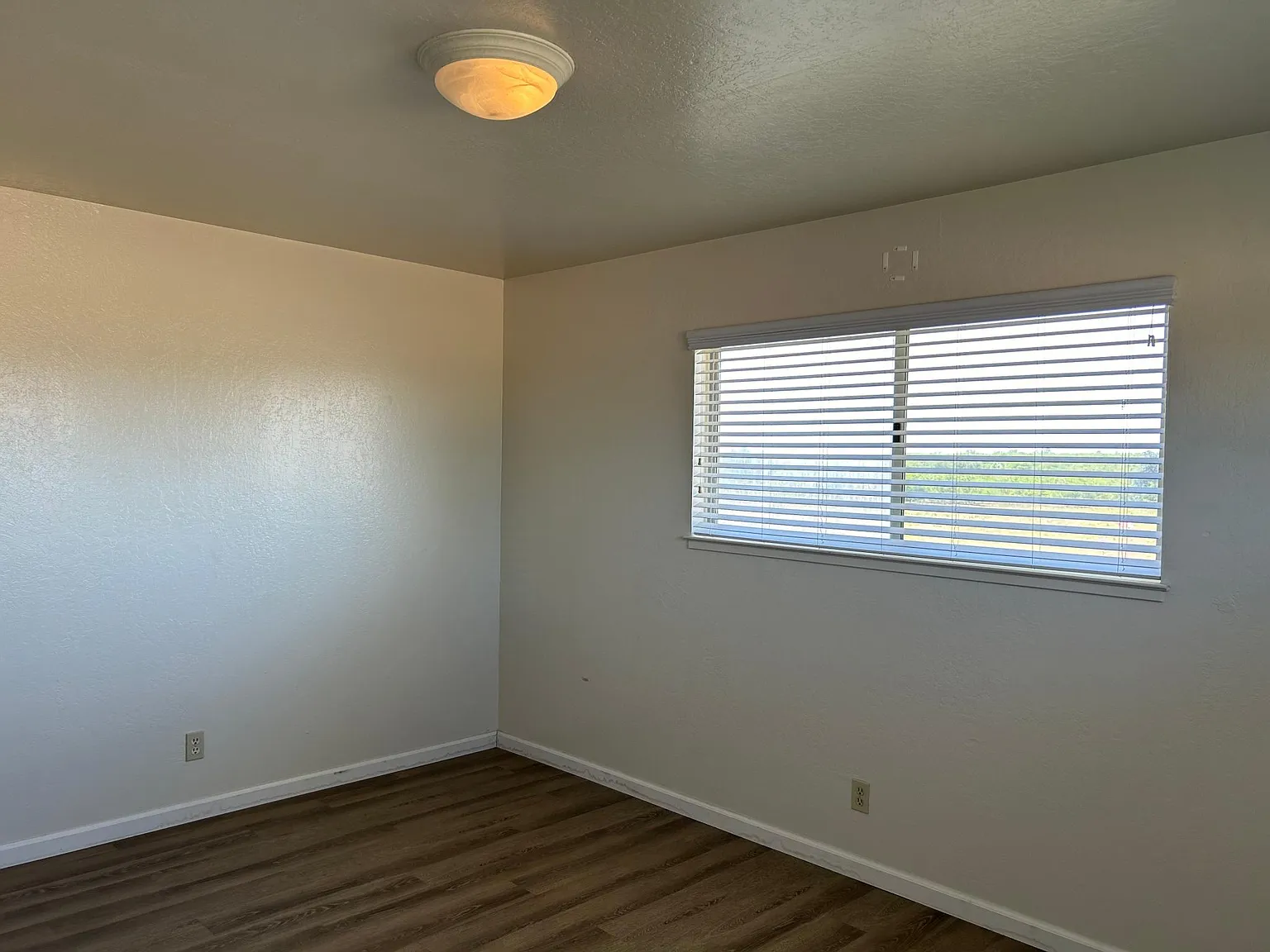 3 bed, 1516 sqft, $2,750 — Photo 3