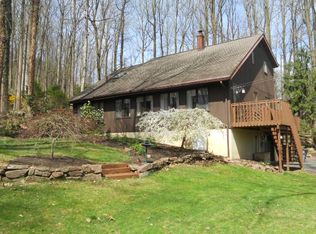 70 Speck Rd, Mohnton, PA 19540