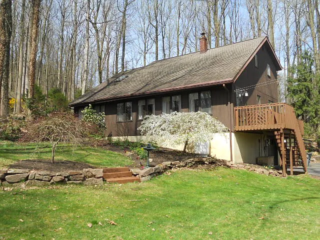 70 Speck Rd photo 1