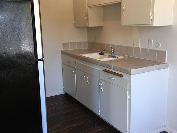 4th image of 3337 Herman Ave APT 6
