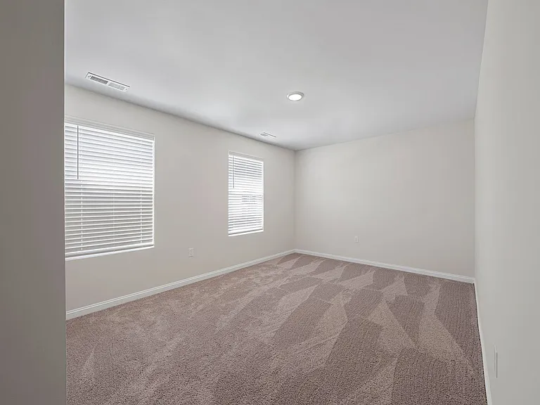 3142 White Ash St — Photo 4