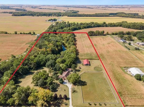 2915 S Gorman Rd, Mazon, IL 60444