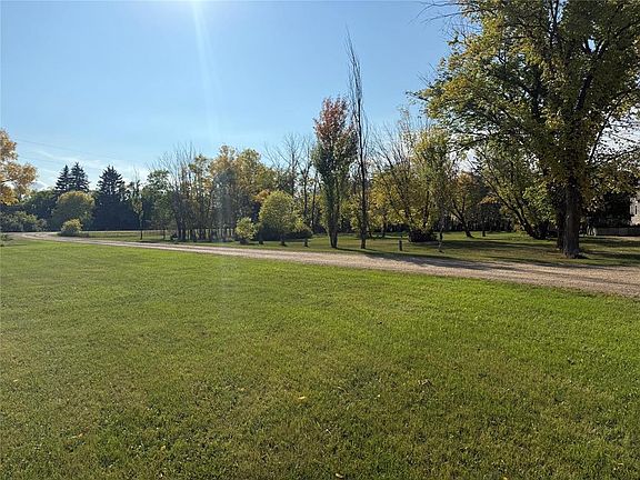 4th image of 20097 Road 124 NE
