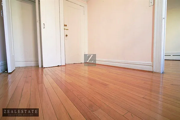 Rented by ZealEstate Group Inc | media 29