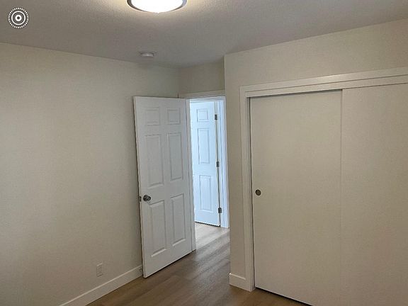3rd image of 1300 Lilac Ter APT 302