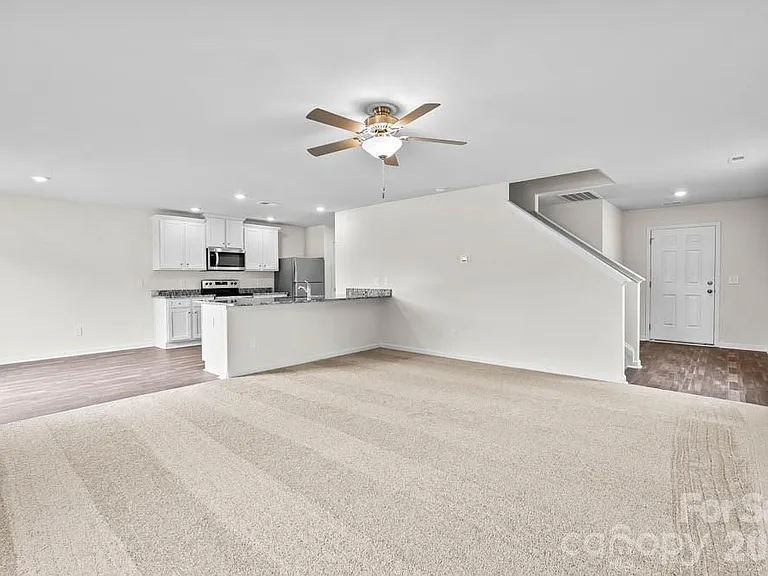 1305 Nia Rd #1 — Photo 8