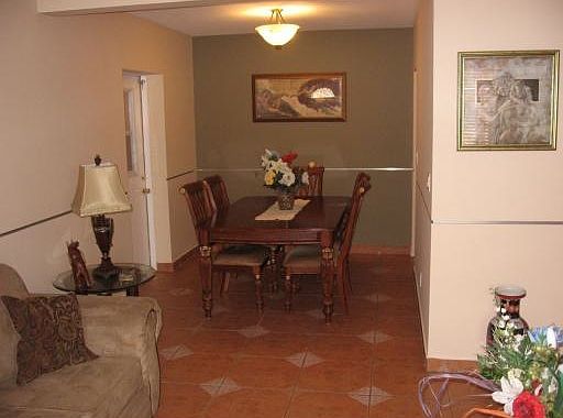 3rd image of 1520 N Andrews Ave Fl 1