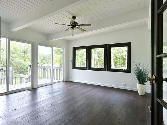 4th image of 2324 S Bonnie Brook Ln