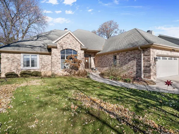 7424 West Pineberry RIDGE, Franklin, WI 53132