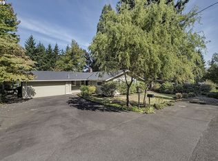2195 Hillcrest Dr, West Linn, OR 97068