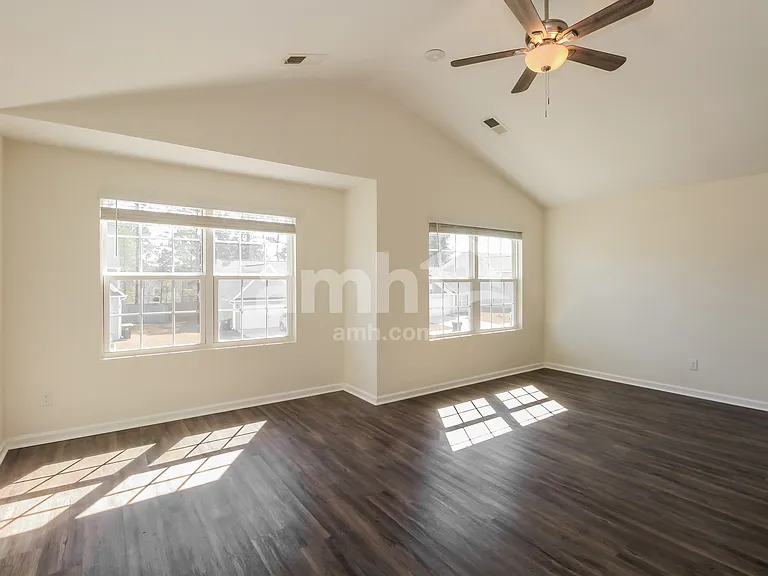 1351 John Swann St — Photo 11