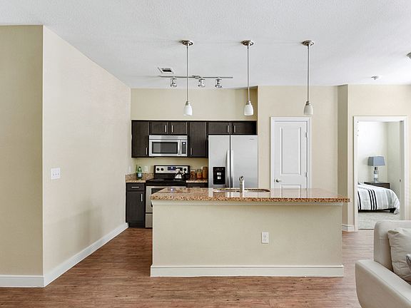 3rd image of 501 E Oltorf St APT 237