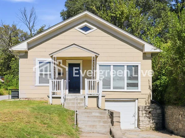 116 E Farmer Ave, Independence, MO 64050