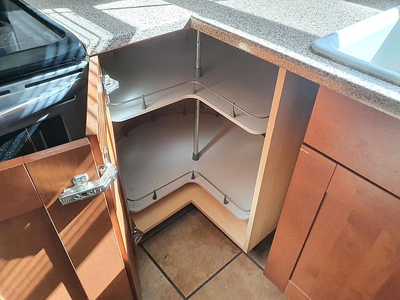 4th image of 2751 S Pines Dr Unit 4
