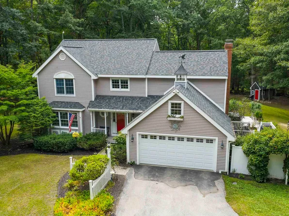 19 Highland Road, Kensington, NH 03833