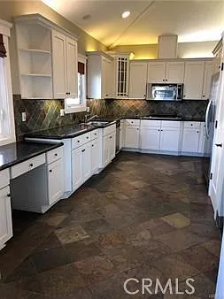 2109 Grant Ave #A — Photo 35