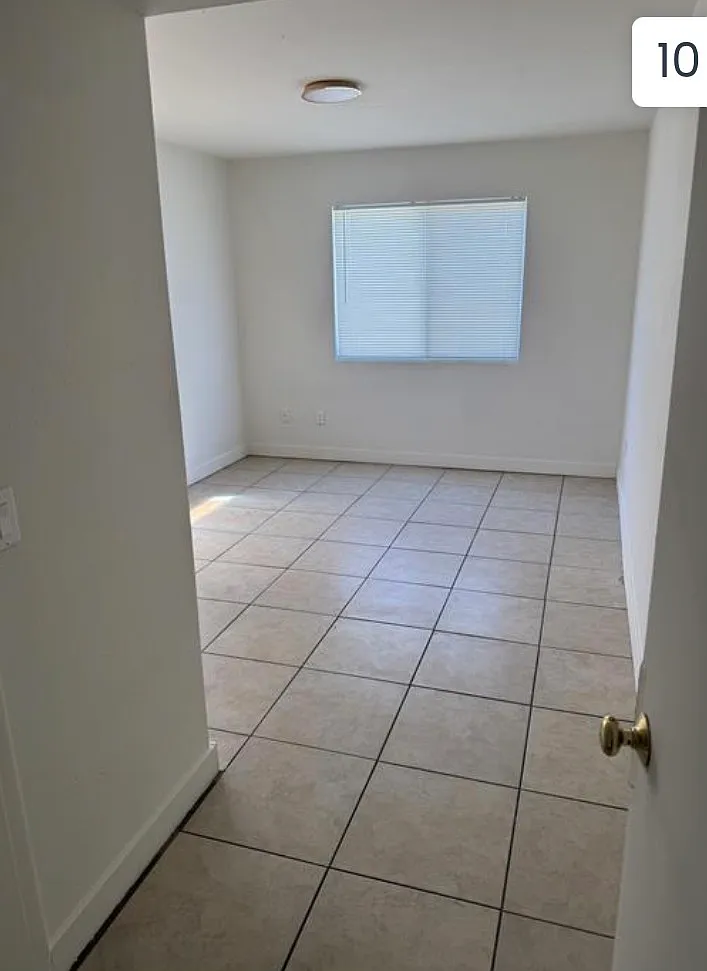 3952 Danny Melamed Ave — Photo 3