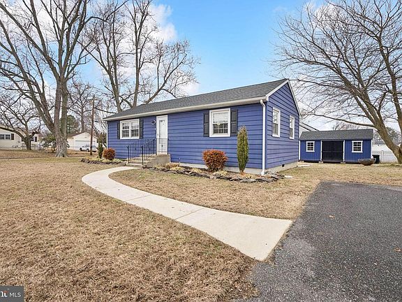 3rd image of 126 Annapolis Rd