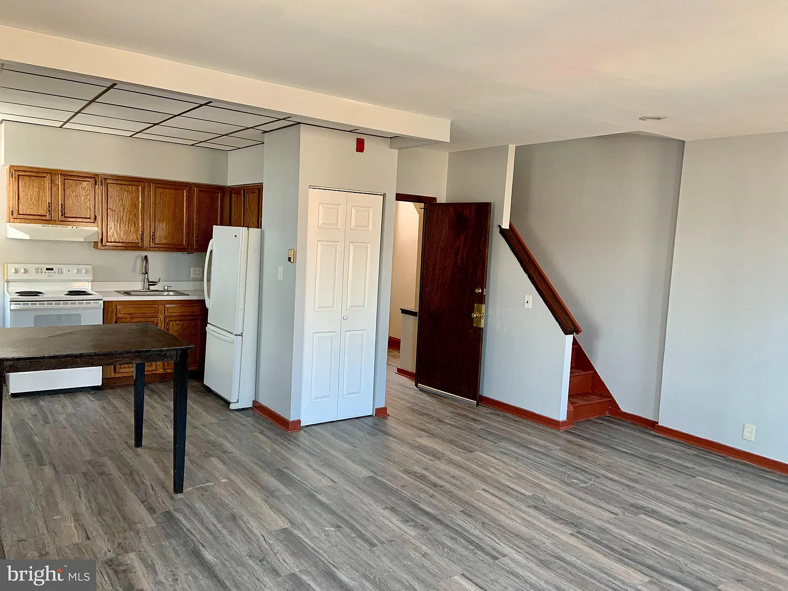 1 bed, 1.0 bath, 800 sqft, $1,150 — Photo 1