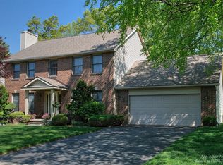 1005 Peppergrove Dr, Brighton, MI