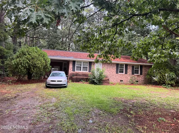 1477 Airport Road NE, Pikeville, NC 27863