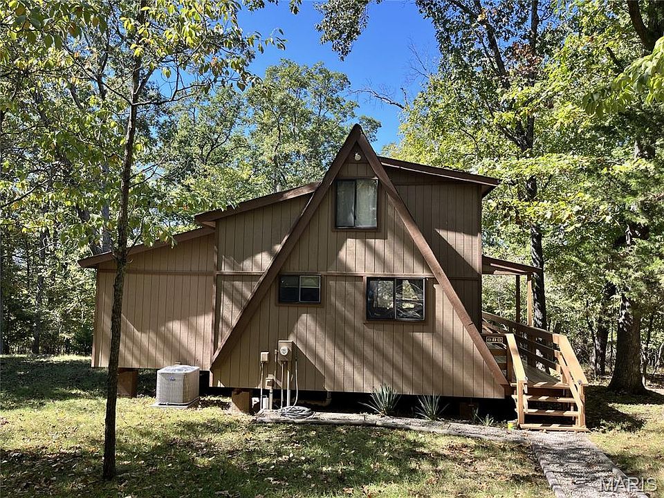 1st image of 816 Limberry Dr