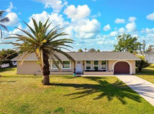 84 Caddy Rd, Rotonda West, FL 33947