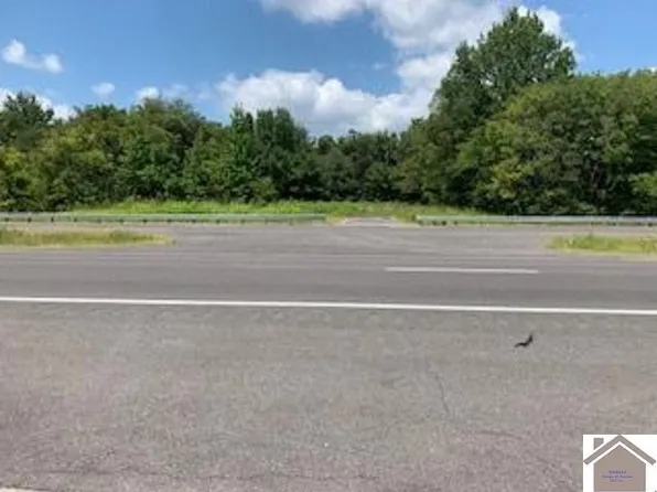 8605 Highway 60 W, West Paducah, KY 42086