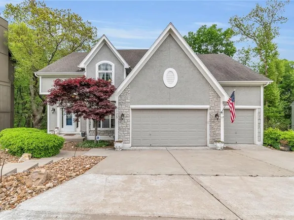 5125 NW Walden Dr, Kansas City, MO 64151